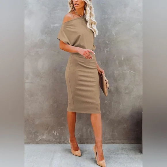 NWT Off The Shoulder Bodycon Ribbed Dress Size XL - Picture 3 of 6